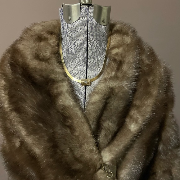 Necklace - Picture 4 of 4